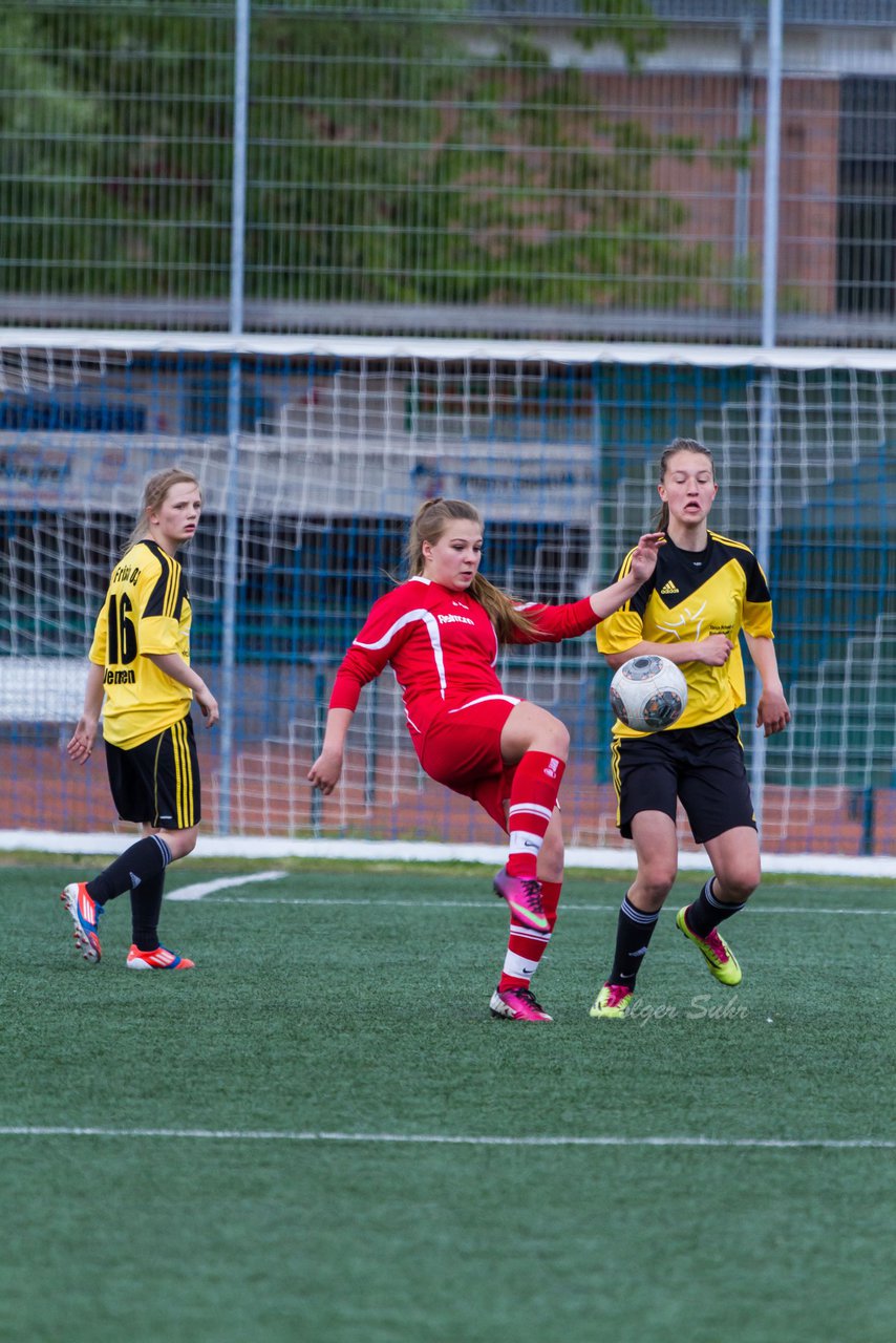 Bild 392 - B-Juniorinnen SG Trittau/Sdstormarn - SV Frisia 03 Risum Lindholm : Ergebnis: 3:1